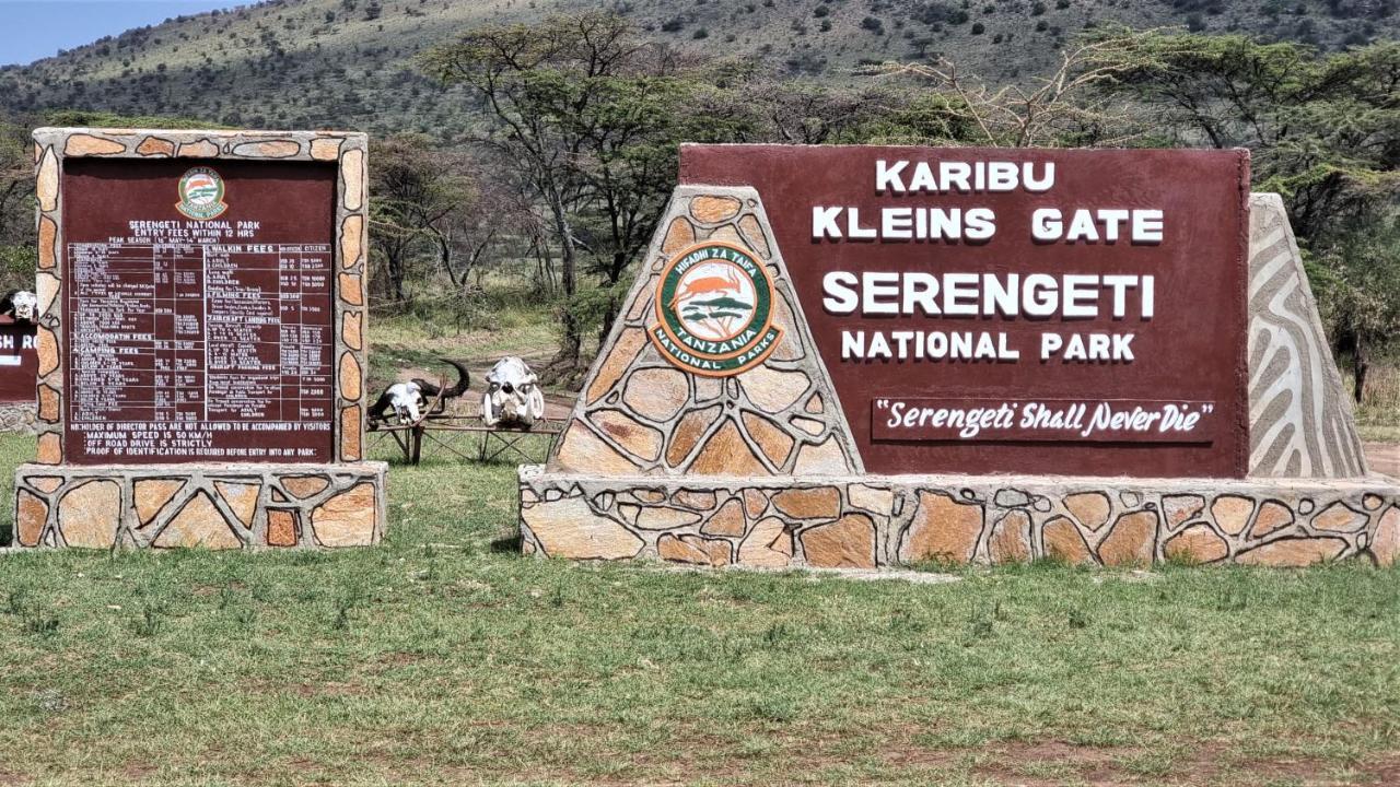 Africa Safari Maasai Boma Camping Serengeti Ngoại thất bức ảnh