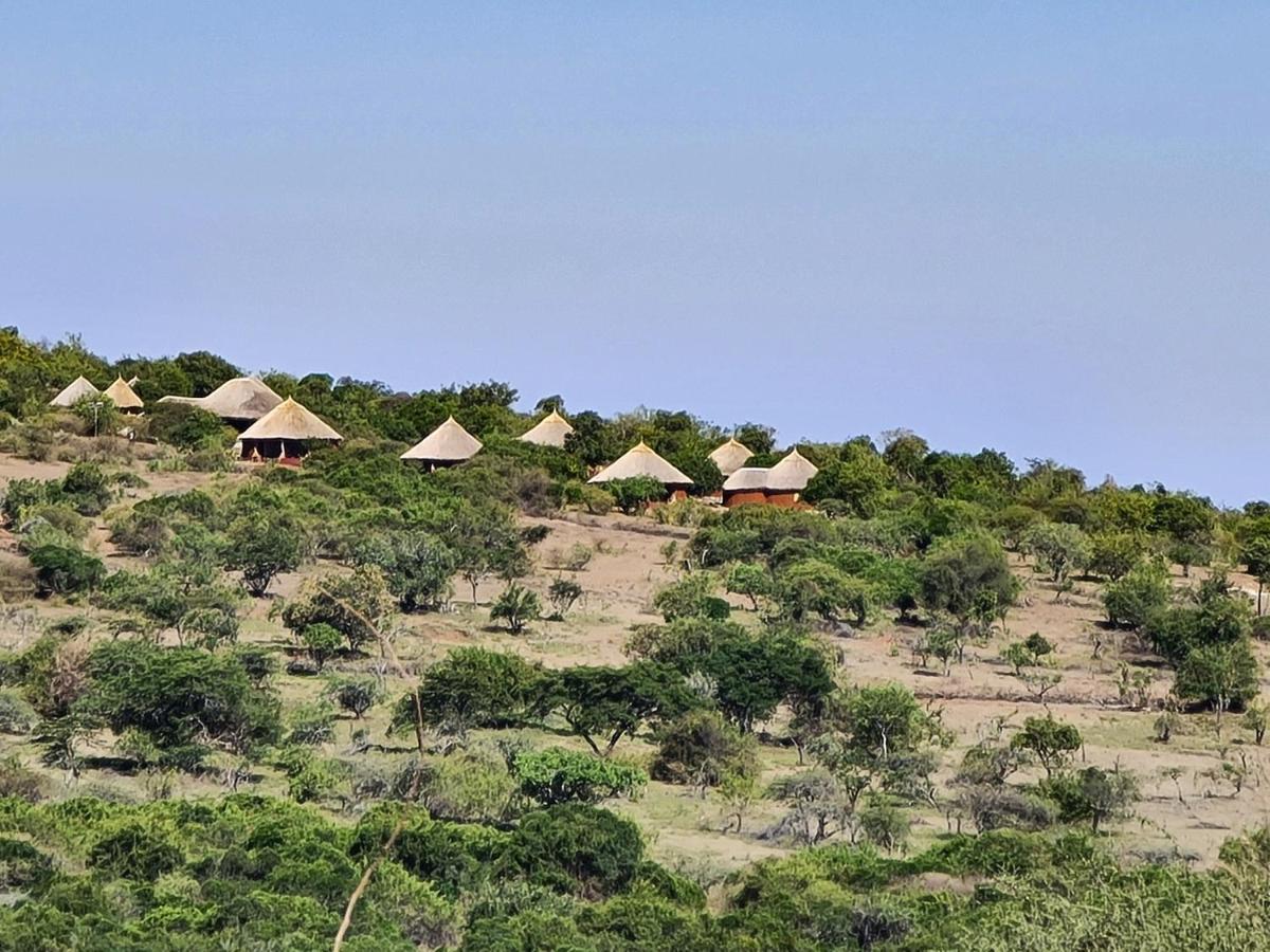 Africa Safari Maasai Boma Camping Serengeti Ngoại thất bức ảnh